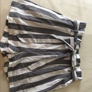 Stradivarius Gray and White Striped Shorts